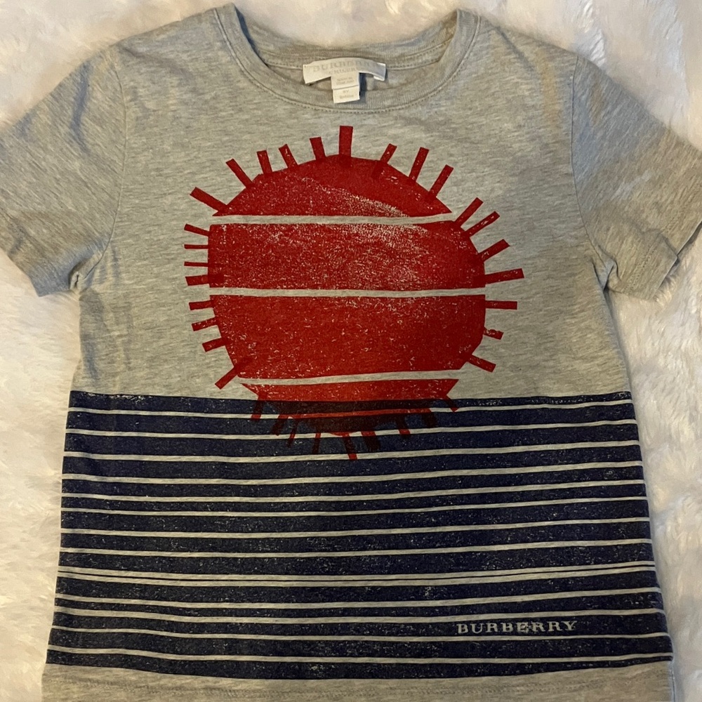 Burberry Gray T-Shirt with Red Sun Graphic